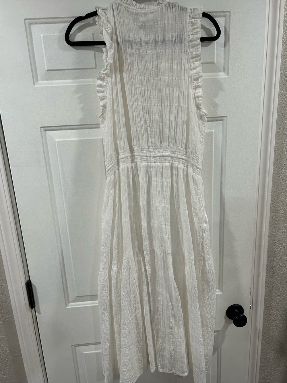 Kivari Serena Shirred Cotton Midi Dress In White - Picture 8 of 11